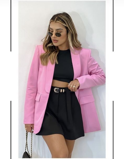 Semiformal Outfit, Rosa Bb, Outfit Elegantes, Outfit Blazer, Semi Formal Outfits, Casual Fashion Trends, Outfit Primavera, Crop Blazer, Pink Blazer