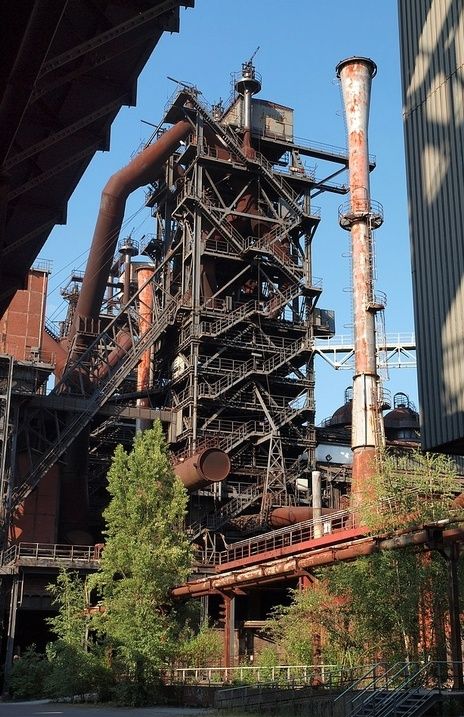 Landscape Park, Industrial City, Industrial Landscape, Abandoned Factory, Industrial Inspiration, Industrial Factory, Industrial Architecture, Industrial Park, Old Factory