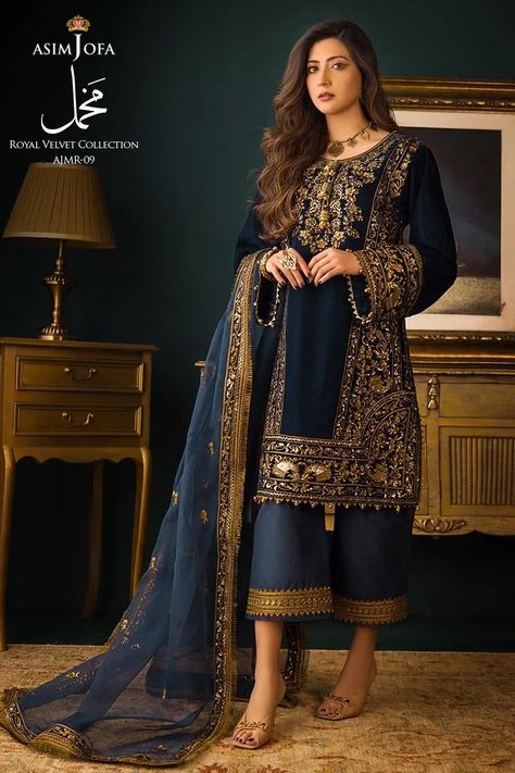 Fabric: Organza (3 Pc Unstitched) Fully Embroidered Organza Sequence and Hand work Front and Back with Embroidered Daman Embroidered Organza Sequence and Hand work Sleeves Organza Embroidered Dupatta with Four-Side Embroidered Border and Lace Satin Silk Trousers with Embroidered Patch Velvet Designer Suits, Pakistani Velvet Suits, Asim Jofa, Velvet Sleeve, Salwar Kamiz, Embroidered Dupatta, Velvet Collection, Silk Trousers, Velvet Lace