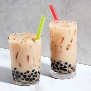 Classic Milk Tea, Matcha Pudding, How To Make Bubbles, Milk Tea Recipes, Homemade Bubbles, Bubble Tea Shop, Black Tea Blends, Tapioca Pearls, Tea Milk