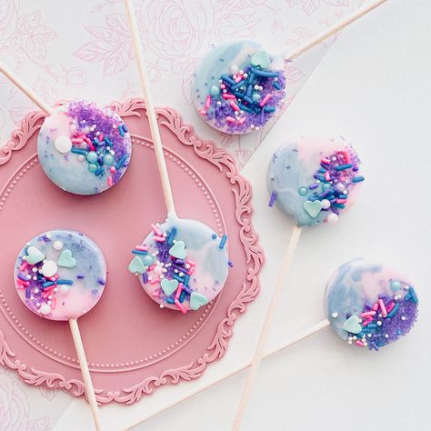 Whimsical One of a Kind Gourmet Lollipops Birthday Lollipops Ideas, Homemade Lollipop, Disco Lollipop, Fancy Lollipops, Lollipop Wedding Favors, Blueberry Lollipop, Lavender Lollipops, Lollicakes Cakepops, Unique Lollipops