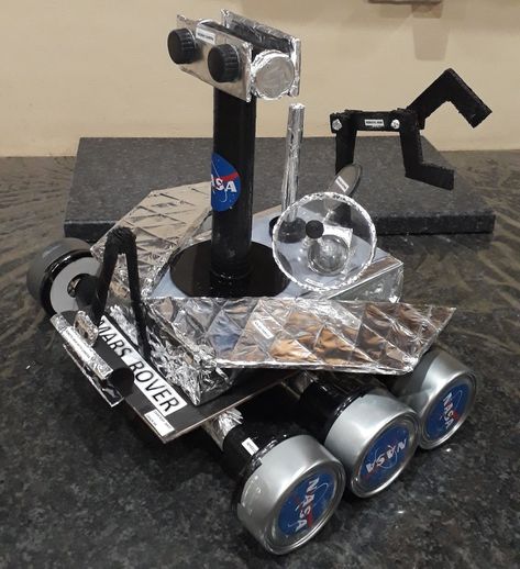 Moon Rover Diy, Stem Space Activities, Mars Rover Project, Science Exhibition Ideas, Space Rover, Nasa Rover, Mars Project, Planet Project, Space Activities For Kids