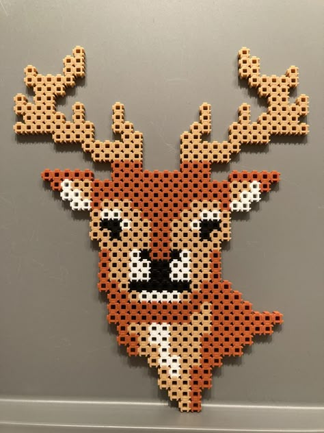 Deer Perler Beads Pattern, Simbrix Ideas, Pearl Or Beads, Craft Project Ideas, Deer Pattern, Deer Skulls, Perler Bead Ideas, Iron Beads, Making Stuff