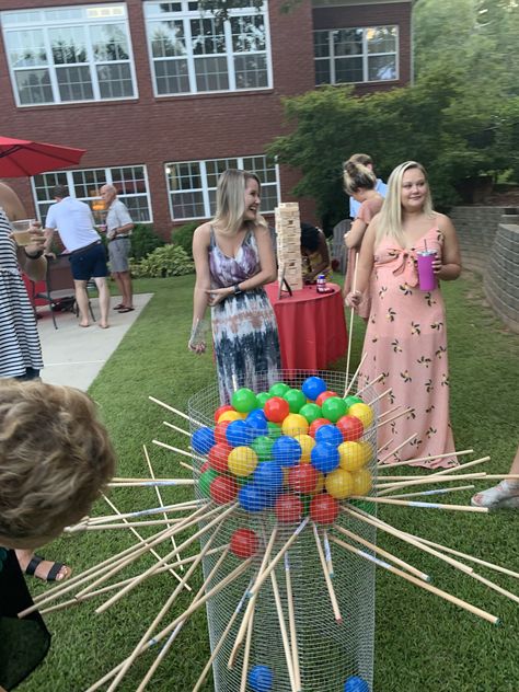 Diy do it yourself outdoor party games game kerplunk kirplunk oversized adult outside engagement party things to do activity bridal shower bride groom summer Backyard Engagement Party Activities, Jack And Jill Party Ideas Games, Engagement Party Yard Games, Outside Engagement Party, Bridal Shower Pin The Tail Games, Cocktail Hour Yard Games, Engagement Party Activities, Cocktail Hour Lawn Games, Indoor Games For Adults