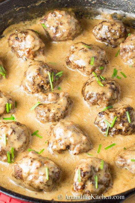 Indulge in rich and savory Swedish meatballs. These tender meatballs are smothered in the best creamy gravy and served over egg noodles or mashed potatoes. A Swedish Meatball recipe that I think tastes even better than Ikea! Easy Swedish Meatball Recipe, Homemade Swedish Meatballs, Easy Hamburger Soup, Swedish Meatballs Easy, Recipes Using Ground Beef, Meatballs And Gravy, Spreads Recipes, Meatball Recipes Easy, Meatball Recipe