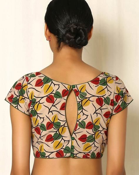 Buy Multicoloured Indie Picks Kalamkari Block Print Cotton Blouse Kalamkari Blouse Designs, Latest Blouse Designs, Blouse Back Neck, Kalamkari Blouse, Boat Neck Blouse Design, Cotton Saree Blouse Designs, Cotton Blouse Design, Blouse Designs Catalogue, Sari Design