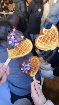 Diy Birthday Party Decorations, Heart Shaped Waffle, Heart Shaped Waffles, Waffle Pops, Mini Cafe, Crepes And Waffles, Waffle Bar, Bubble Tea Shop, Birthday Party Decorations Diy