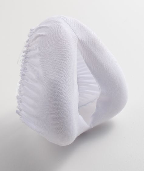 A little thing that makes a big difference! Lightweight covers which makes using a CPAP machine easier and more effective. The covers: Decrease leaks and noise from around the seal;Prolong the life of expensive mask cushions;Minimize the amount of slippage from sweat and body oils;Protects your skin from the blisters and irritation caused by silicone sensitivities; and there is NO HOLE TO CUT. Users can usually wear each cover for 4-5 night before washing and reusing. Cpap Accessories, Cpap Mask, Cpap Machine, Body Oils, Sleep Better, Cushion Covers, Little Things, Cushion Cover, Easy To Use