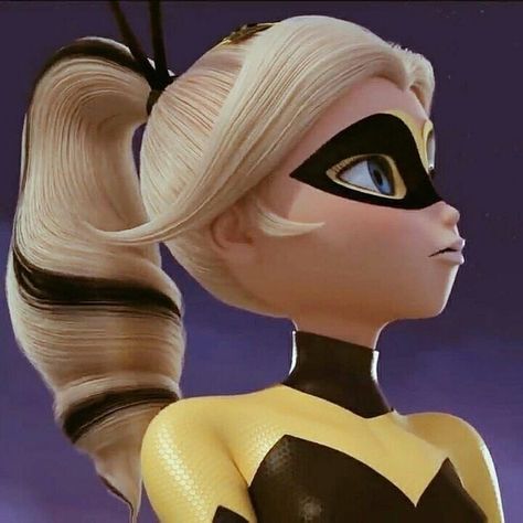 miraculous 💕 on Instagram: “Queen💛Bee” Queen Bee, Home Ideas, Mlb, Chloe, Bee, Blonde, Style Inspiration, Queen, For Sale