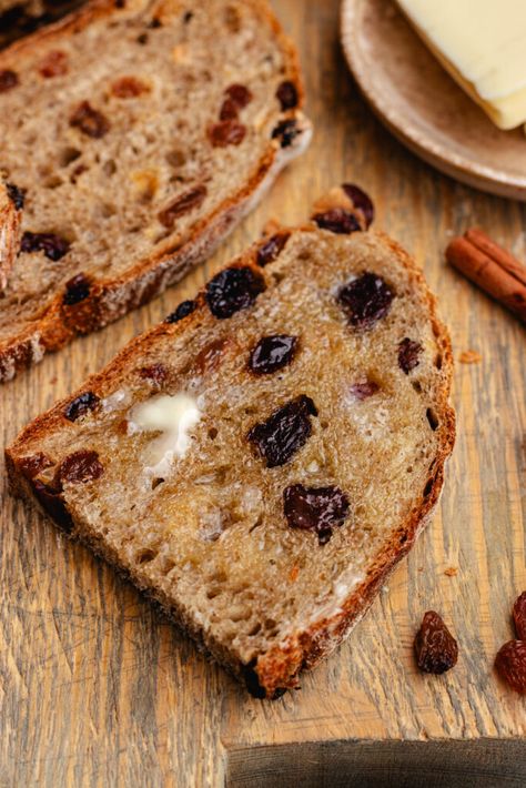 Bread Recipes Cinnamon Raisin, Quick Cinnamon Raisin Bread, Cinnamon Raisin No Knead Bread, No Knead Raisin Cinnamon Bread, Free Form Bread Recipe, Bread Maker Cranberry Walnut Bread, Overnight Cinnamon Raisin Bread, European Breads Recipes, Cranberry Raisin Bread