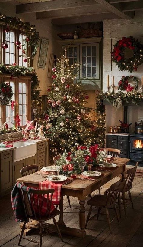 Tradition Christmas Decor, Vintage Cozy Christmas Aesthetic, Sliding Door Christmas Decor, Christmas Classic Decor, Christmas Cottage Aesthetic, Nancy Meyers Christmas Aesthetic, Christmas Decor Ideas For Living Room Traditional, English Christmas Aesthetic, British Christmas Aesthetic