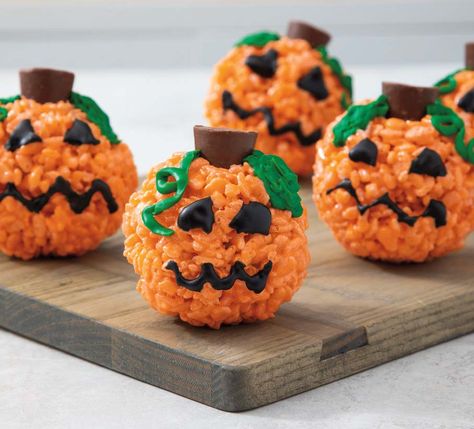 Kellogg's® Rice Krispies® Shocking Orange Colored cereal is the perfect ingredient to scare up some spooktacular Halloween creations with your family. Halloween Rice Crispy, Halloween Rice Crispy Treats, Halloween Rice Krispies, Pumpkin Shaped Cookies, Rice Krispies Cereal, New Cereal, Pumpkin Treats, Orange Food Coloring, Canned Frosting