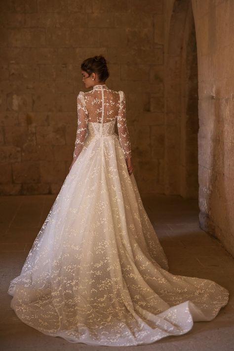 Bridgerton Wedding, Eva Lendel, Classy Wedding Dress, Lace Bolero, Stylish Wedding Dresses, Pretty Wedding Dresses, Exquisite Gowns, Fancy Wedding Dresses, Dream Wedding Ideas Dresses