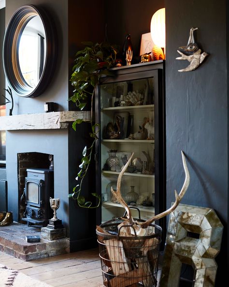 It is all in the detail… This image is from the home of our fabulous co-founder Jane Rockett who’s ‘cabinet of curiosities’ is full of mementoes and treasures - As featured in our book 'Extraordinary Interiors' which is packed full of other beautiful homes and top tips for creating unique home! Get yours at rockettstgeorge.co.uk #rockettstgeorge #interior #interiors #interiordesign #rsgstyle #home #detailing #details #homeinspo Viking Interior Design, Viking Decor Interior Design, Victorian Terrace Interior, Modern Viking, Viking Decor, Sitting Room Decor, Victorian Living Room, Rockett St George, Modern Home Interior Design