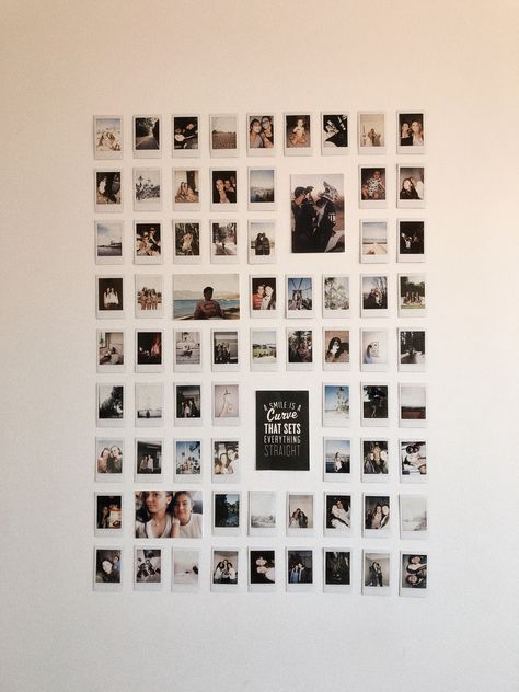 Photo Mural Wall Pictures, Polaroid Wall Living Room, Poloroid Pictures Ideas Wall Collage, Photographer Bedroom Ideas, Wall Full Of Pictures, Polaroid Wall Decor, Family Photos Wall Decor, Photo Walls Bedroom, Wall Collage Decor