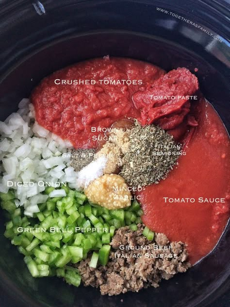 Beef Spaghetti Sauce, Slow Cooker Italian Sausage, Beef Spaghetti, Italian Spaghetti Sauce, Slow Cooker Spaghetti Sauce, Crockpot Spaghetti Sauce, Recipes Spaghetti, Slow Cooker Italian, Crockpot Spaghetti