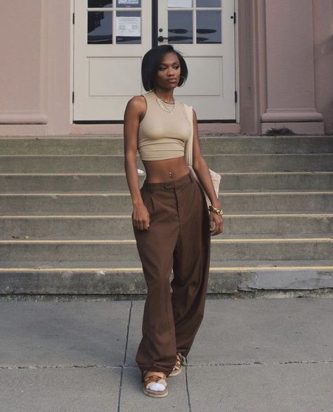 Boujee Streetwear Outfits, Earthy Outfits, Elegante Casual, Looks Black, Black Women Fashion, Cute Simple Outfits, Teenage Fashion Outfits, Looks Style