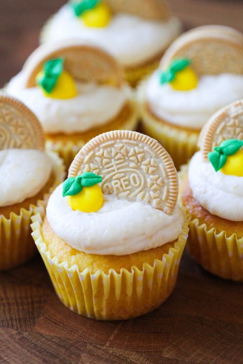 Lemon Oreo Cream Cheese Frosting - Life & Sprinkles by Taryn Camp Oreo Cream Cheese Frosting, Lemon Oreo, Lemon Oreos, Oreo Cream Cheese, Polka Dot Cupcakes, Savory Dessert, Baking Conversions, Cheese Frosting Recipe, Oreo Cream