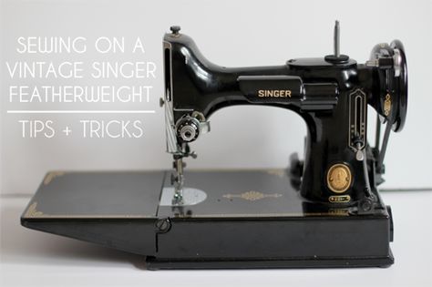 In Color Order: Vintage Singer Featherweight Tips and Tricks Old Sewing Machine, Featherweight Sewing Machine, Sewing Machine Repair, Vintage Singer, Old Sewing Machines, Antique Sewing Machines, Vintage Sewing Machine, Vintage Sewing Machines, Singer Sewing Machine