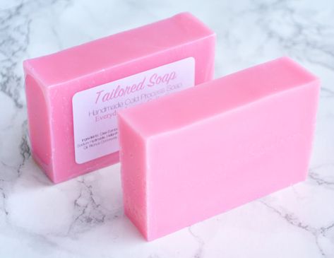 Decorative Gift Soaps - Shades of Pink Soaps - Pink Hearts & Flowers - Gift Set of 8 Soaps Cherry Blossom Soap, Pink Gift Ideas, Floral Soap, Pink Soap, Relaxing Candles, Pink Showers, Meditation Candles, Soap Favors, Meditation Gifts