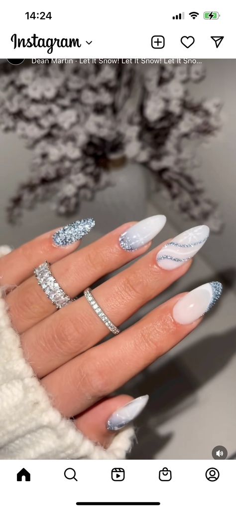 Biogel Nails Design, Winter Nail Ideas Acrylic Almond, White Christmas Nails Almond Shape, Blue And White Holiday Nails, Winter Nails Wedding, December Nails Almond Shape, December Blue Nails, Snowflake Nail Designs Winter Wonderland, Xmas Blue Nails