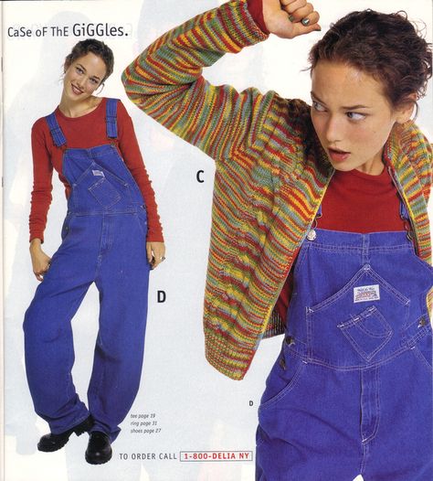 16 Things Teen Girls Wore In The Winter Of 1996 :: Overalls. Good god, overalls. @Destiney Sunshine I think you had the overalls 90s Fashion Catalog, 90s Teen Fashion, Baggy Overalls, Kristina Webb, Early 2000s Fashion, 1990s Fashion, 90s Fashion Outfits, Fashion Catalogue, Moda Vintage