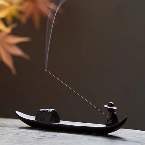 Fisherman Style, Ceramic Incense Holder, Diy Air Dry Clay, Ceramic Incense, Diy Ceramic, Cerámica Ideas, Pottery Crafts, Diy Pottery, Ceramics Pottery Art