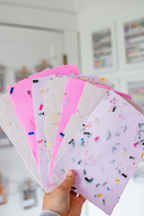 handmade confetti paper Handmade Paper Ideas, Paper Making Ideas, Homemade Paper Gifts, Cricut Confetti, Diy Kid Gifts, Easy Packaging Ideas, Diy Ideas Aesthetic, Paper Making Diy, Crafts For Kids To Sell