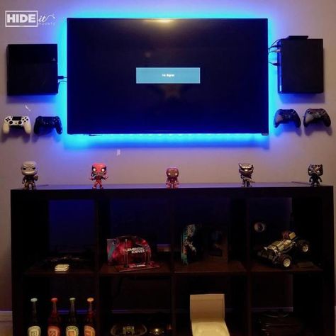 26 Game Room Ideas for the Ultimate Entertaining Space Man Cave Desk, Game Room Ideas Man Caves, Playstation Room, Game Room Setup, Video Game Room Ideas, Extra Space Storage, Game Room Kids, Gaming Room Ideas, Home Game Room