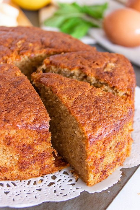 Banana Cake Recipe Easy, Banana Butter, Resipi Kek, Cake Light, Butter Cake Recipe, Banana Cake Recipe, Recipes Sweet, Cake Lover, Banana Recipes