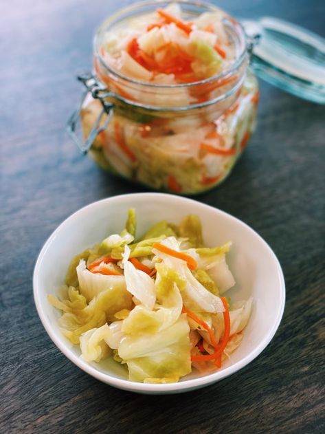 Tiffy Cooks, Asian Side Dishes, Pickled Cabbage, Pickled Carrots, Taiwanese Food, Vegetarian Cabbage, Pickled Veggies, Side Dishes Recipes, Cabbage Recipes