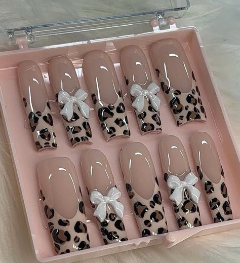 Leopard Print Nail, Cheetah Print Nails, Nails Holiday, Fake Nails Designs, Cheetah Nails, Punk Nails, Leopard Print Nails, Glamorous Nails, Really Cute Nails