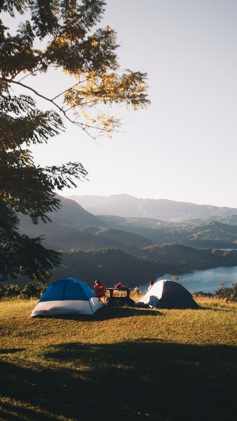 Whether you are planning your first camping trip or you’ve been camping for several years, there are a number of mistakes that you should always do your best to avoid. And, the best way to avoid mistakes is to learn about them beforehand. That is why, today we’ve put together a list of the top 10 camping mistakes, so your trip can go off without a hitch. Check them out below! Camping Generator, Camping Images, Camping Quebec, Wild Camp, Camping Photography, Camping Aesthetic, Nature Camping, Free Camping, Camping Spots