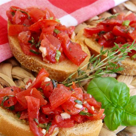 Summer Savory Bruschetta Topping Summer Savory Herb, Bruschetta Recipe Balsamic, Balsamic Bruschetta, Tomatoes With Basil, Fresh Bruschetta, Homemade Bruschetta, Summer Savory, Bruschetta Toppings, Bruschetta Recipe