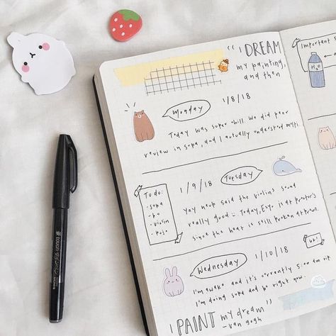 Bullet Journal Notes, Kpop Journal, Speech Bubbles, Study Journal, Bullet Journal Mood, Bullet Journal Aesthetic, Pretty Notes, Bullet Journal Notebook, Diary Ideas