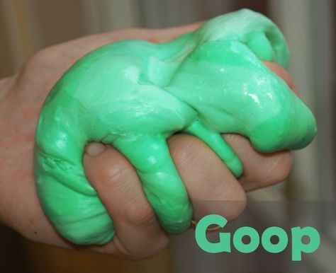 Goop: this was fun! Girls used their play dough molds & stuff to play with it. We added food coloring & it did turn their hand blue, so not sure it would be good for the car. Silly Putty Recipe, Diy Silly Putty, Homemade Silly Putty, Goop Recipe, Putty Recipe, Silly Putty, Diy Gifts For Kids, Clever Crafts, Science Fair