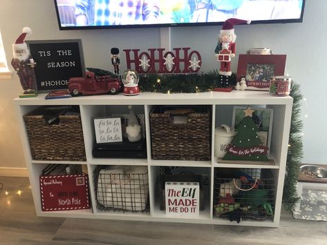 Ikea Kallax Christmas Decor, Kallax Christmas Decor, Cube Shelf Tv Stand, Cubby Tv Stand, Tv Stand Christmas Decor, Cube Storage Shelves, Christmas Entryway, Kids Closet, Entryway Table Decor