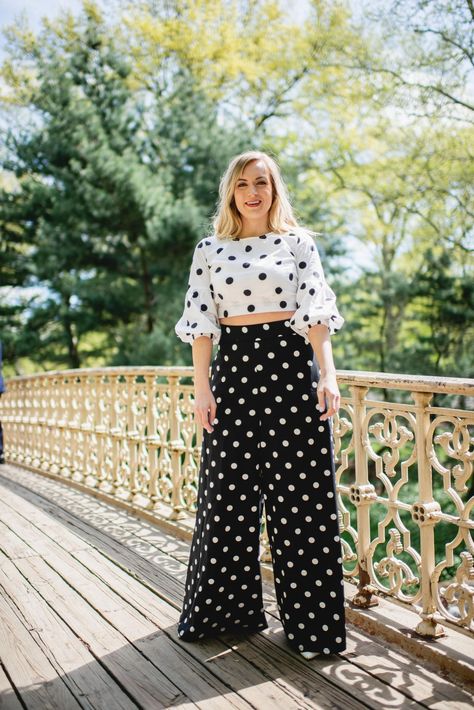 one blonde woman wearing polka dot outfit for post on how to style polka dots for spring/summer 2019 Wide Leg Polka Dot Pants Outfit, Polka Dot Outfit Ideas, Polka Dots Pants Outfit, Polka Dot Pants Outfit, Polka Dot Shirt Outfit, Polka Dot Outfit, Dot Outfit, Dots Outfit, Dots Fashion