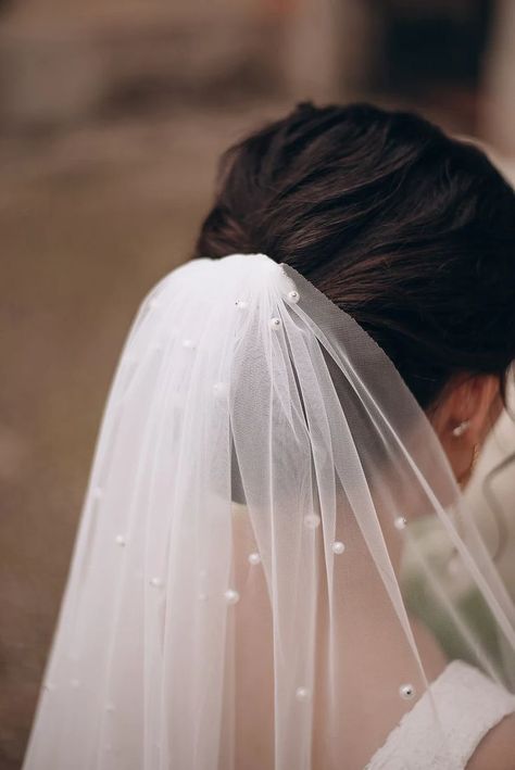 Wedding Hair Updo With Veil, Bridal Updo With Veil, Bride Hairstyles With Veil, Pearl Wedding Veil, Bridal Hair Veil, Fingertip Veil, Pearl Veil, Simple Wedding Hairstyles, Bridal Hair Updo