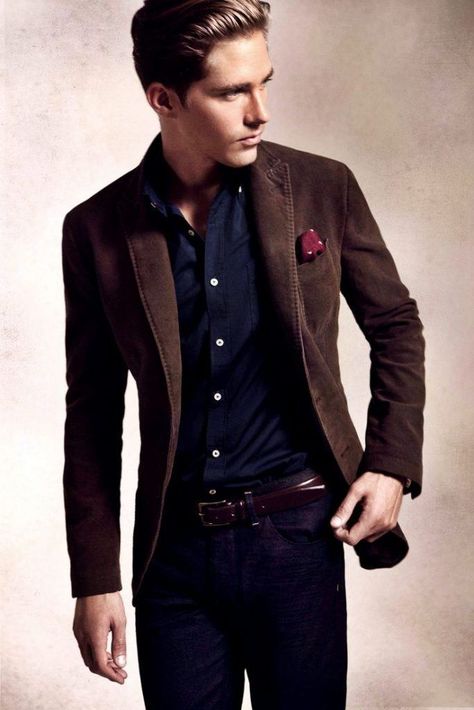 Engagement Outfits for Men-20 Latest Ideas on What to Wear at Engagement Semi Formal Jeans, Brown Blazer Men, Costume Beige, Formal Attire For Men, Cocktail Attire Men, Formal Dresses For Men, Formal Men Outfit, Mens Fashion Smart, Brown Blazer