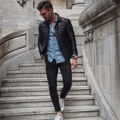 Justusf Hansen, Modern Short Haircuts, Mens Fashion Rugged Simple, Leather Jeans Men, Suits And Sneakers, Smart Casual Men, Mens Fashion Blog, Mens Fashion Rugged, Bermuda Jeans