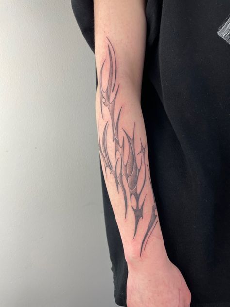 Neo Tribalism Tattoo Arm, Chrome Tattoo, Arm Tattoos Black, Sigil Tattoo, Pretty Hand Tattoos, Hand Tattoos For Guys, Anime Artwork Wallpaper, S Tattoo, Skin Art