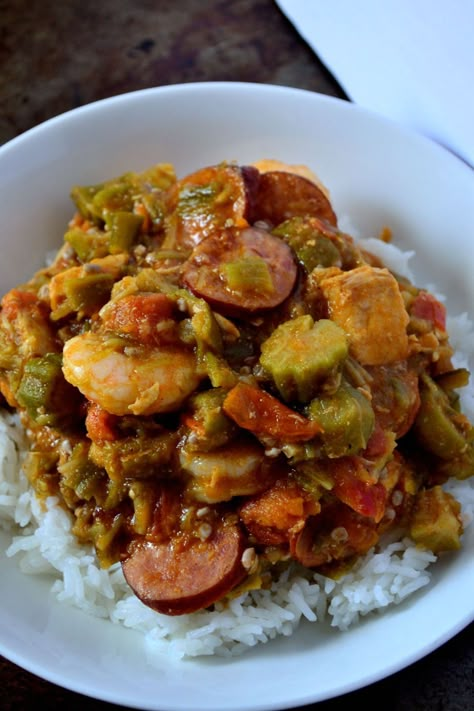 Smothered Okra with Sausage & Shrimp - Coop Can Cook Smothered Okra, Coop Can Cook, Keto Kids, Zucchini Zoodles, Sausage Shrimp, Okra Stew, Okra Recipe, Okra And Tomatoes, Shrimp Sausage