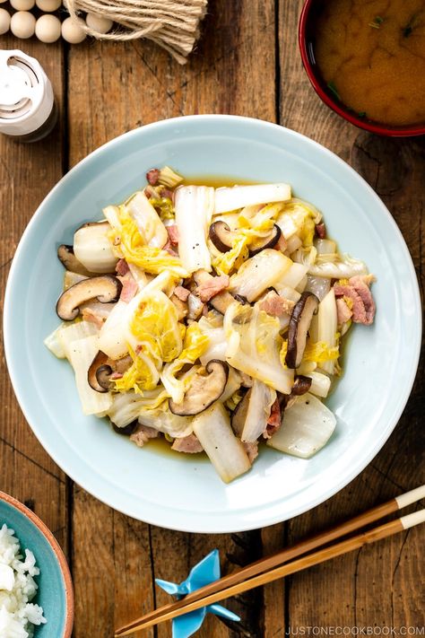 This easy Japanese-style Napa Cabbage Stir-Fry with shiitake mushrooms and bacon makes a great quick addition to your meal as a side or main dish! #napacabbage #stirfry | Easy Japanese Recipes at JustOneCookbook.com Yakimeshi Recipe, Napa Cabbage Recipes, Pork Belly Slices, Cabbage Stir Fry, Easy Japanese Recipes, Kimchi Recipe, Cabbage And Bacon, Bacon Recipe, Shiitake Mushrooms