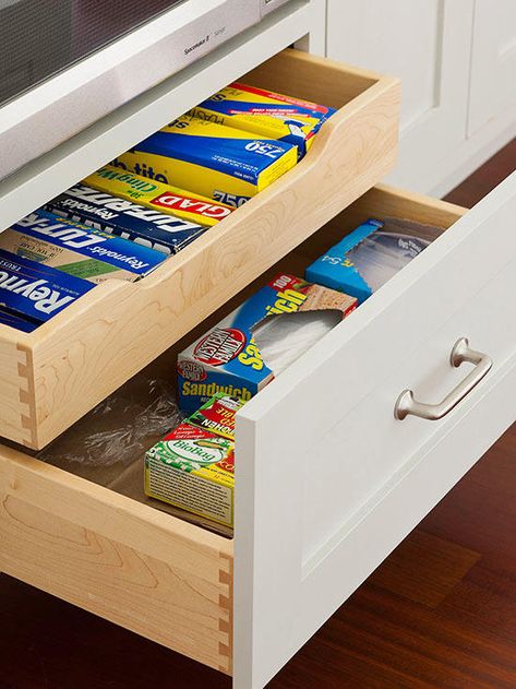 drawers Kitchen Drawers Diy, Серая Кухня, Diy Drawers, Kitchen Drawer Organization, Storage Tips, Organization And Storage, Kitchen Storage Solutions, Kitchen Cabinet Organization, Kitchen Drawers