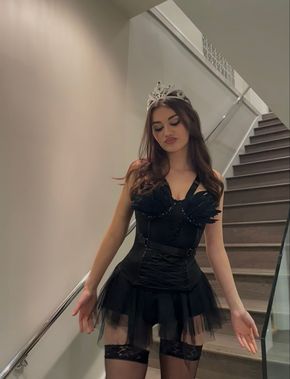 Black Princess Halloween Costume, Dark Princess Halloween Costume, Black Princess Costume, The Black Swan Costume, Halloween Princess Costumes For Women, Halloween Costumes Women Princess, Black Swan Outfits Inspired, Black Halloween Costumes For Women, Dark Princess Costume