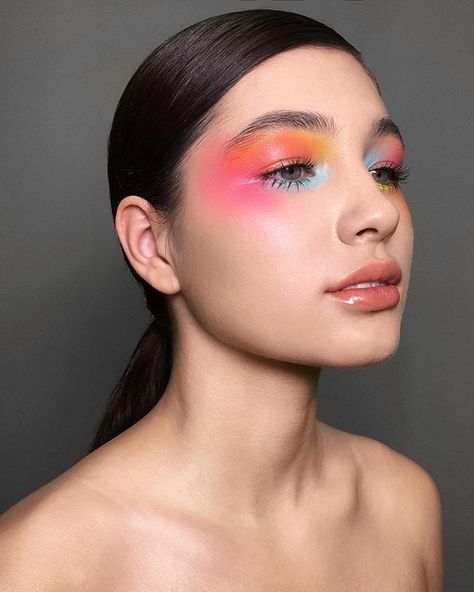 Crazy Make Up, Flash Makeup, Jlo Glow, 80s Makeup, Drag Make-up, Bright Makeup, Hooded Eye Makeup, Photoshoot Makeup, Eye Makeup Steps