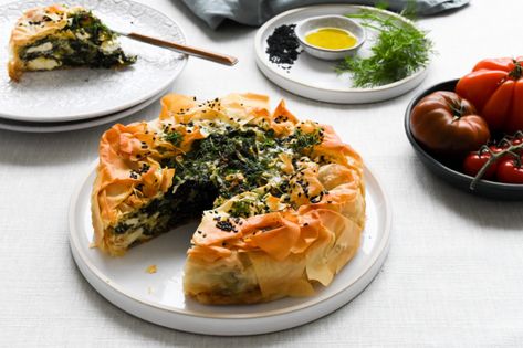 Spinach Feta Pie, Creamy White Beans, Feta Pie, Filo Pie, Greek Spinach, Spinach Pie, Spinach Feta, Filo Pastry, Spinach And Feta