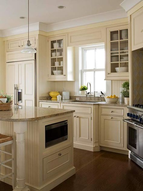 Microwave Nook- Save counter space with a built-in microwave within your kitchen island. Keep in mind that the island will be need to be outfitted with the proper electrical components. Also consider how the microwave door will open; make sure the appliance is in a place where the door won?t run into anything. Microwave Nook, Kitchen Island Storage Ideas, Ivory Kitchen, Island Storage, Kitchen Island Storage, Microwave In Kitchen, Backsplash Kitchen, Farm Kitchen, Up House