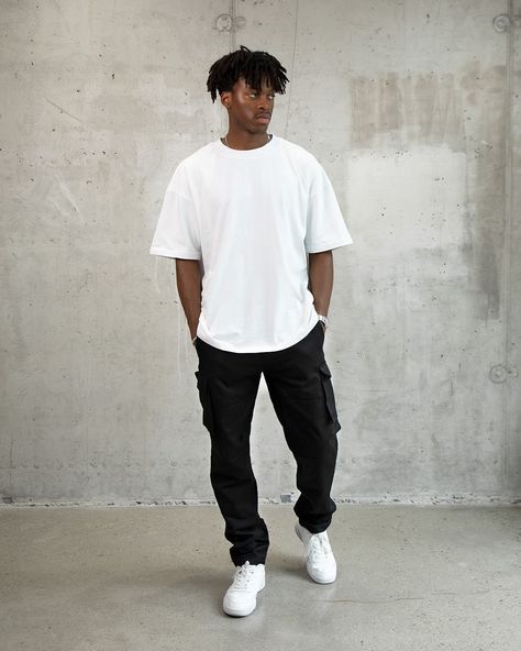 [CommissionsEarned] Made Of A Premium Durable 100% Cotton Twill Material, These Cargo Feature A Double Side Cargo Pockets And Adjustable Waistband. 100% Cotton Adjustable Waistband Relaxed Fit Model Is 6'1 Wearing A Size L #blackcargopantsoutfit Mens Style Cargo Pants, Graphic Tee And Cargo Pants Men, Black Mens Outfits Casual, Twill Pants Outfit Men, Black Cargo Pants Outfit Men Streetwear, Men Cargo Pants Outfit Fashion, White Shirt And Cargo Pants, Black Cargos Men, Guys Cargo Pants